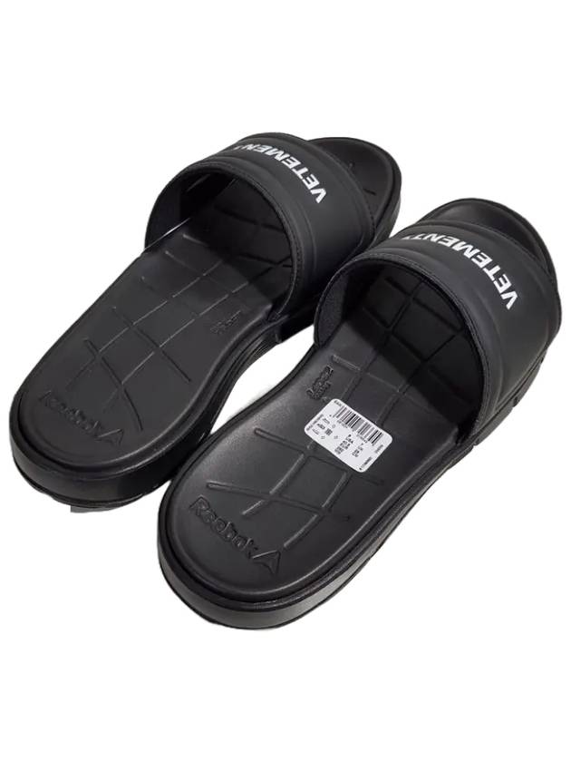 USSRE4 M BLACK WHITE Men s Slippers - VETEMENTS - BALAAN 8