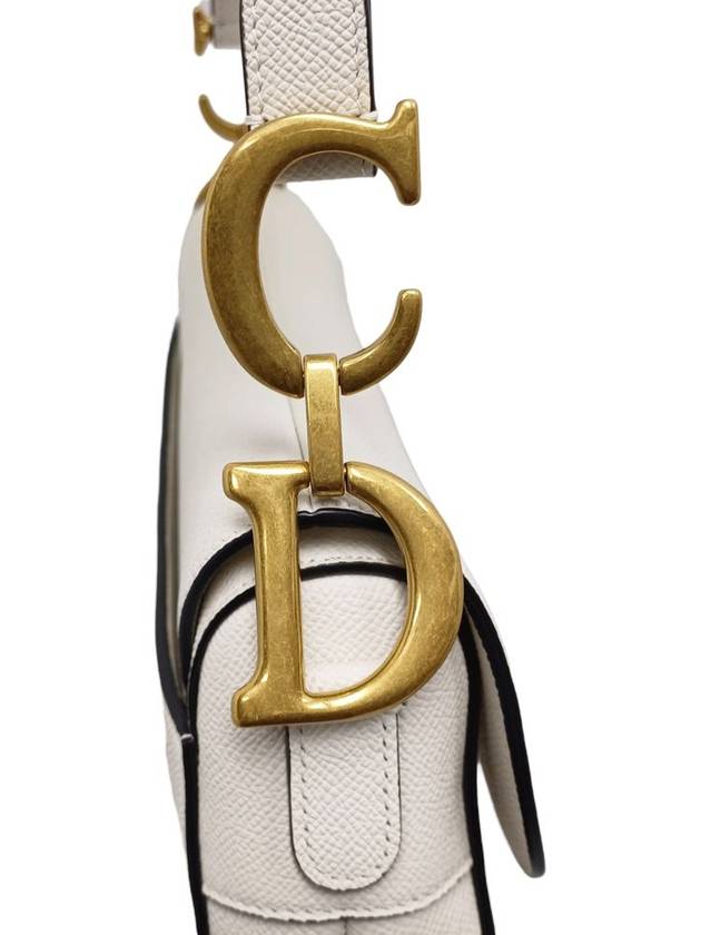 Women s M0455CBAA M030 Latte Grain Saddle Strap Shoulder Bag - DIOR - BALAAN 7