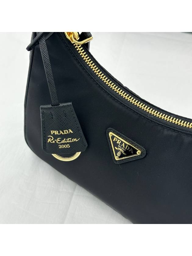 Re-Edition 2005 Saffiano Trimming Re-Nylon Shoulder Bag Black - PRADA - BALAAN 5