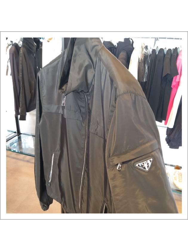 Triangle Logo High Neck Windbreaker Black - PRADA - BALAAN 4