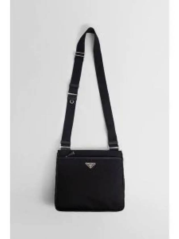 Pocono Saffiano Messenger Bag Black - PRADA - BALAAN 2