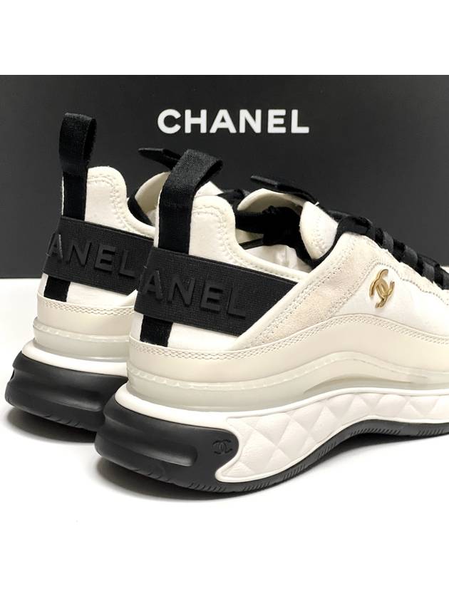 Mixed Fibers Velvet Calfskin Low Top Sneakers Ivory - CHANEL - BALAAN 4