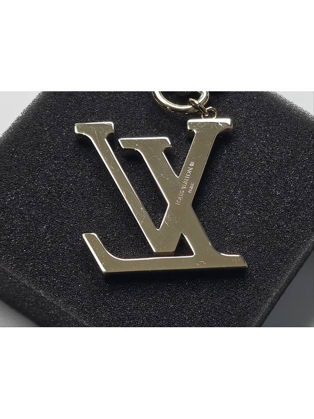 LV Signature Pearl Keyring - LOUIS VUITTON - BALAAN 5