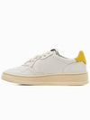 Women's Medalist Leather Low Top Sneakers White Yellow - AUTRY - BALAAN 4