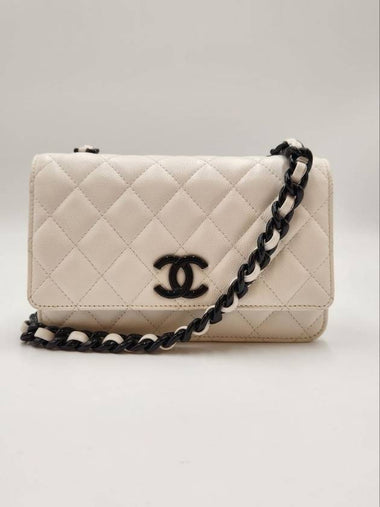 Women s Caviar WOC Black Chain White 30s AP1954 Status A - CHANEL - BALAAN 1