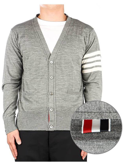 Men's Sustainable Classic Diagonal Wool Cardigan Pale Grey - THOM BROWNE - BALAAN 2