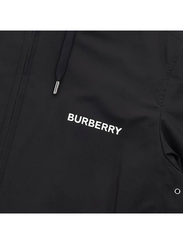 Men's Horseferry Logo Hooded Jacket Black - BURBERRY - BALAAN 8