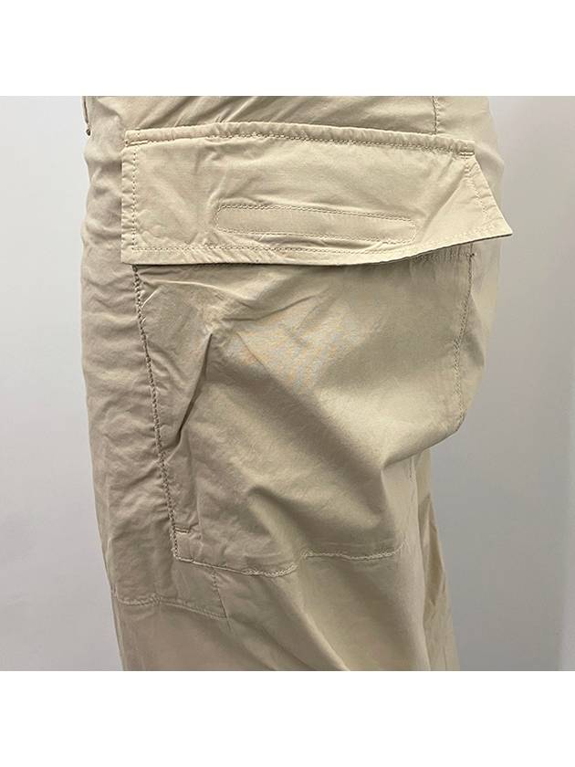 Logo Patch Cargo Cotton Straight Pants Beige - STONE ISLAND - BALAAN 8