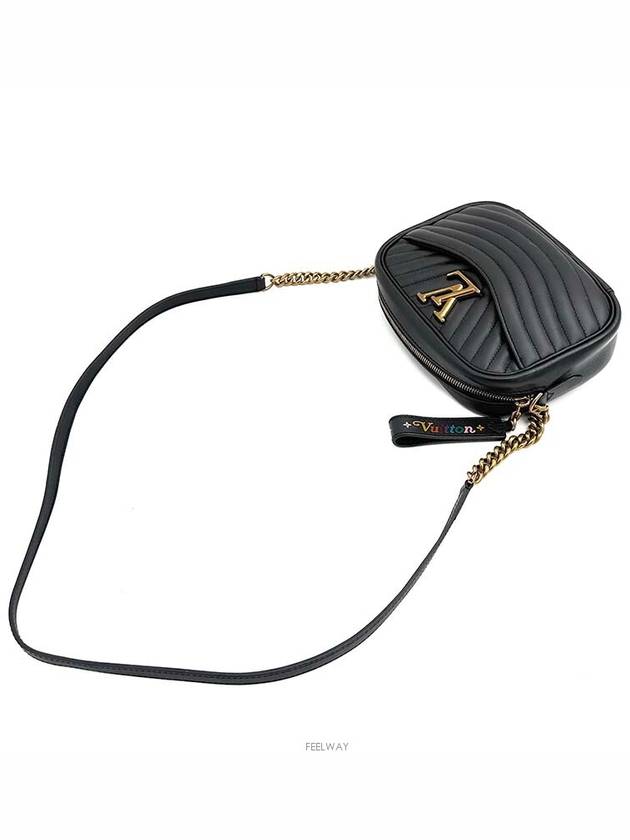 New Wave Camera Crossbody Bag - LOUIS VUITTON - BALAAN 5