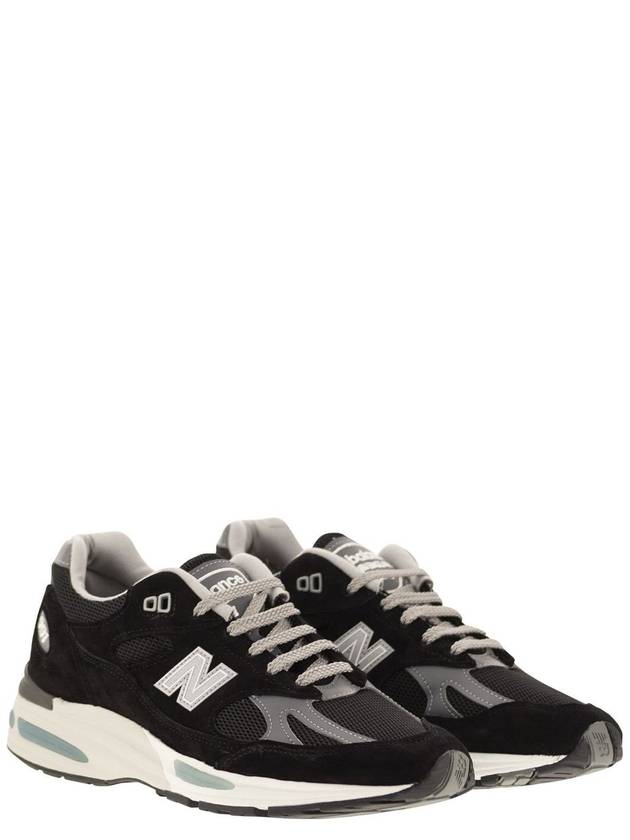 991v2 - Sneakers - NEW BALANCE - BALAAN 4