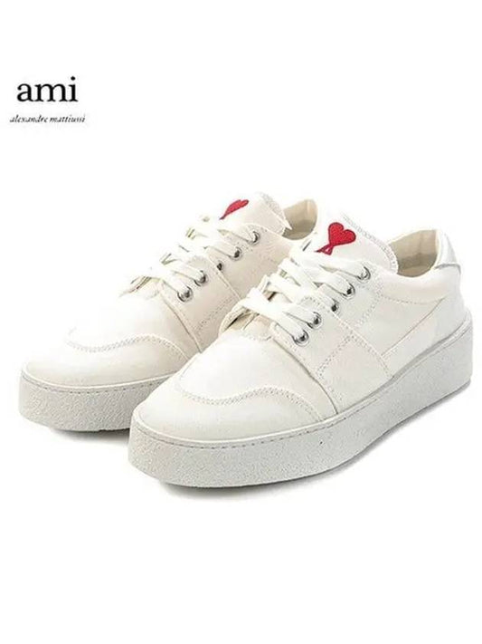 Heart Embroidered Denim Low-Top Sneakers White - AMI - BALAAN 2