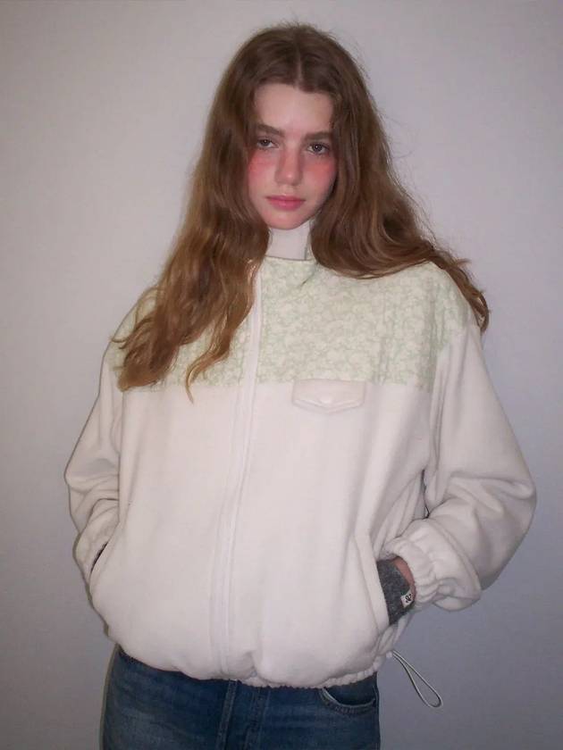 Lottie Flower Fleece Quilted Jumper Cream - LETTER FROM MOON - BALAAN 4