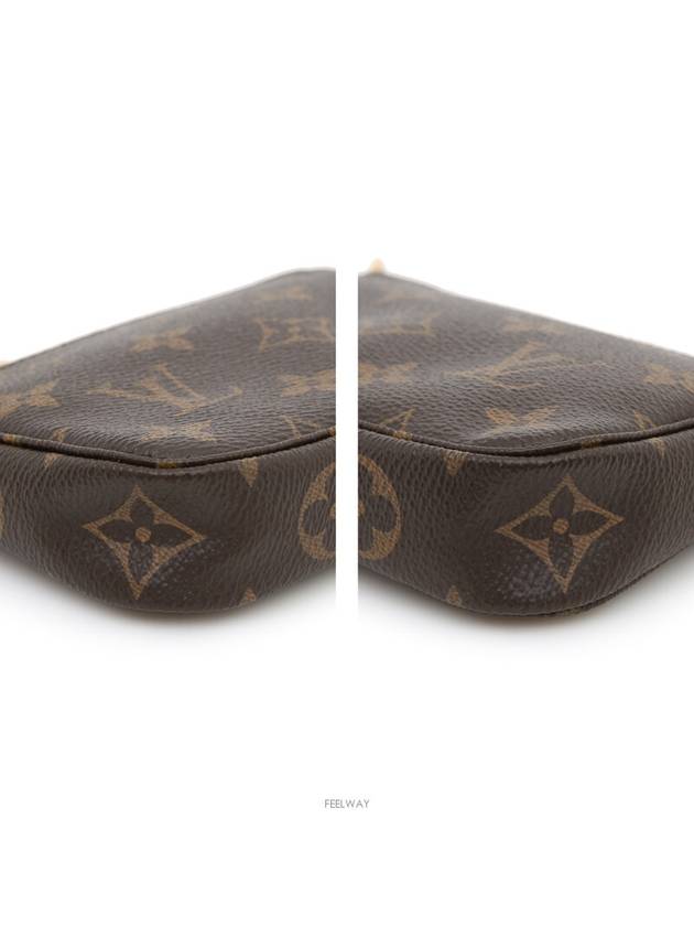 women pouch bag - LOUIS VUITTON - BALAAN 7