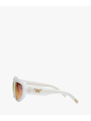 Square Unisex Sunglasses MEGESMM05WT - MCM - BALAAN 1