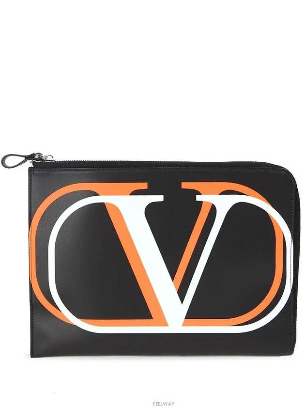 V logo clutch bag black - VALENTINO - BALAAN.