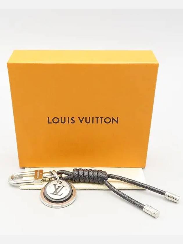 M67224 Key Holder Fashion Accessories - LOUIS VUITTON - BALAAN 1