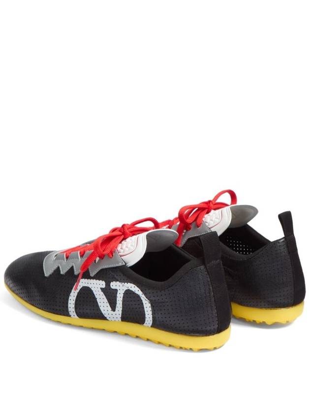 Valentino Garavani Sneakers Black - VALENTINO - BALAAN 7