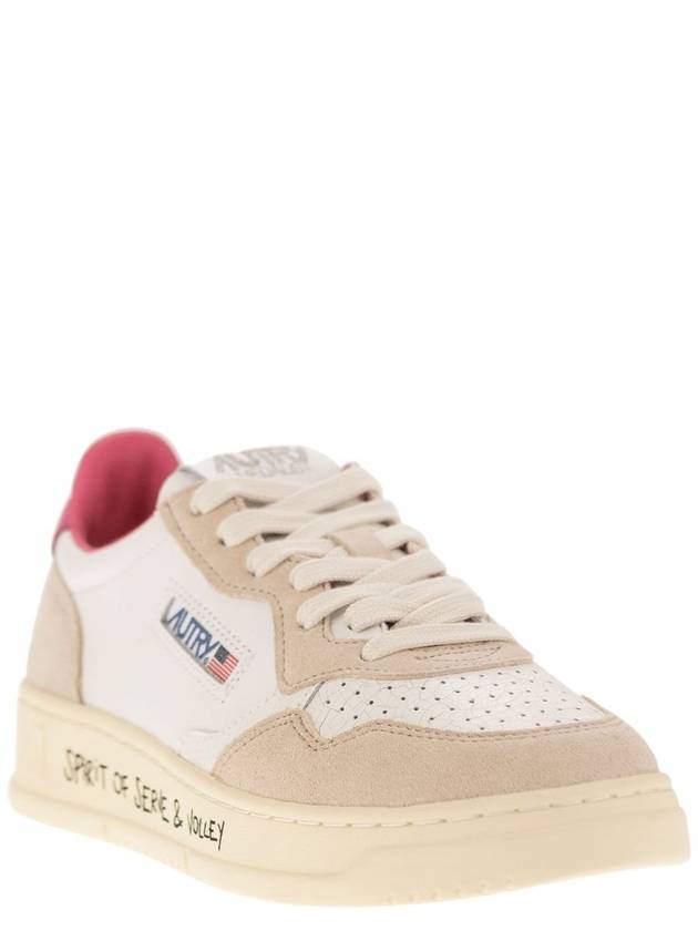 Women's Medalist Bi-Color Low-Top Sneakers White Pink Tab - AUTRY - BALAAN 3