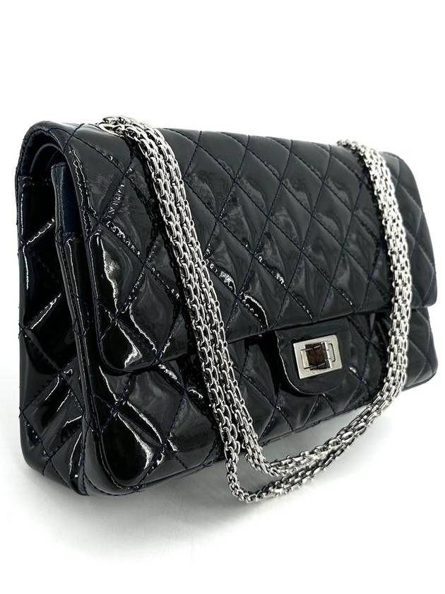 Patent 2 55 maxi large flap shoulder bag - CHANEL - BALAAN 4