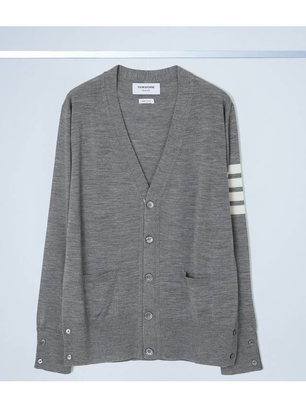 Men's Sustainable Classic Diagonal Wool Cardigan Pale Grey - THOM BROWNE - BALAAN 3