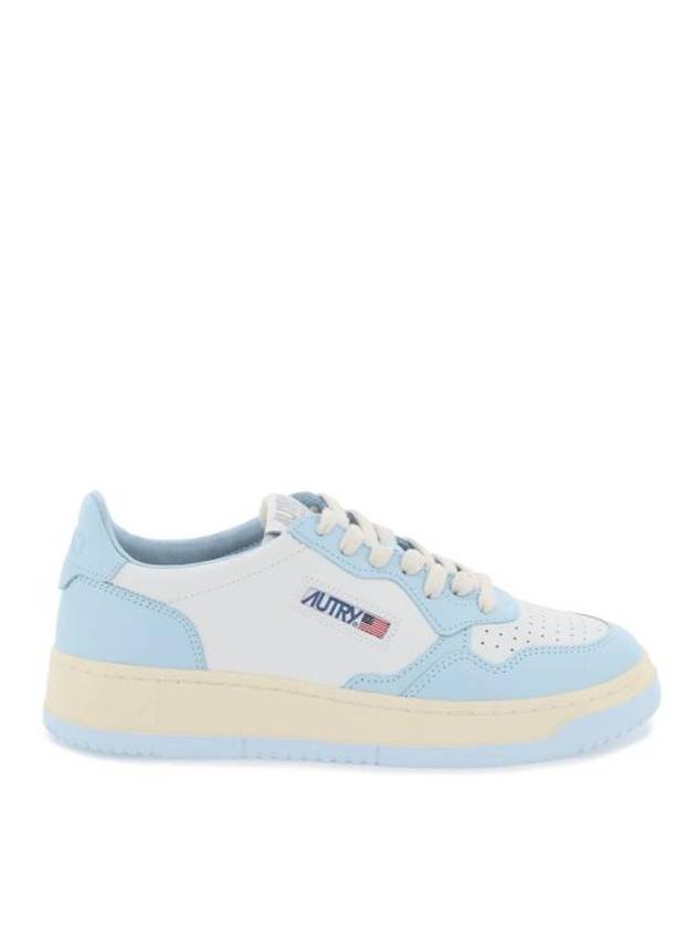 Women's Medalist Bi-Color Low-Top Sneakers Blue - AUTRY - BALAAN 1