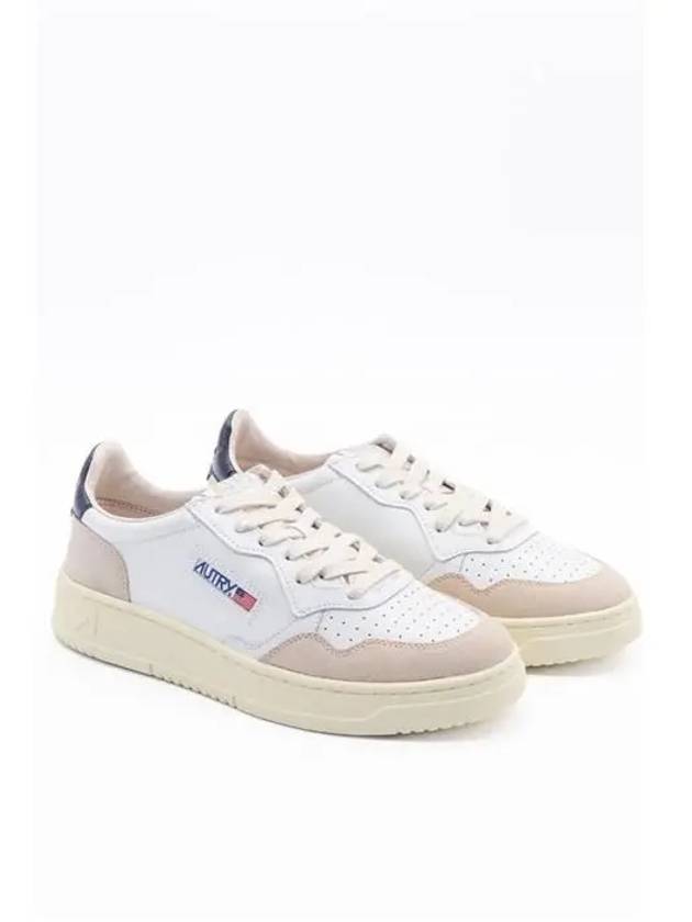 Medalist Navy Tab Low Top Sneakers White Blue - AUTRY - BALAAN 4