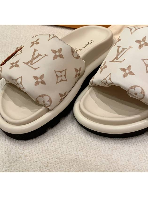 Women s Flat Mules Full Pillow Comfort Sandals Ivory - LOUIS VUITTON - BALAAN 7