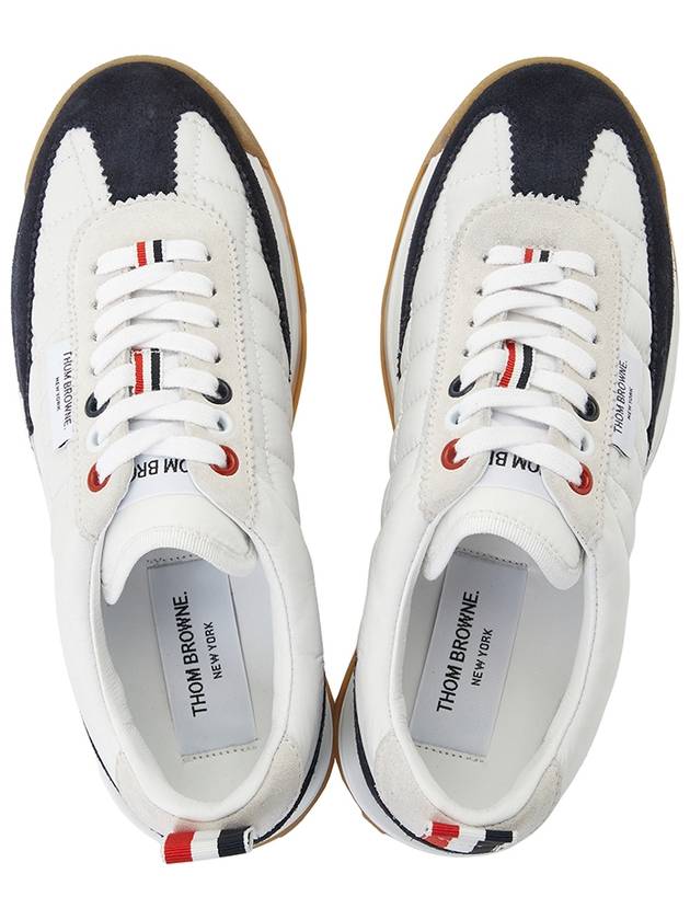 Tech Runner Quilted Low Top Sneakers White Navy - THOM BROWNE - BALAAN 3