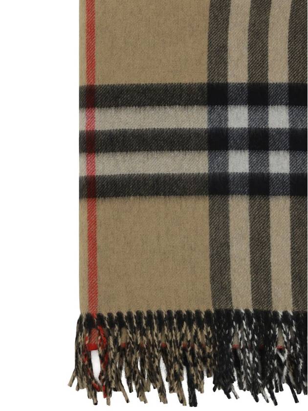 Check Reversible Cashmere Muffler Archive Beige - BURBERRY - BALAAN 5