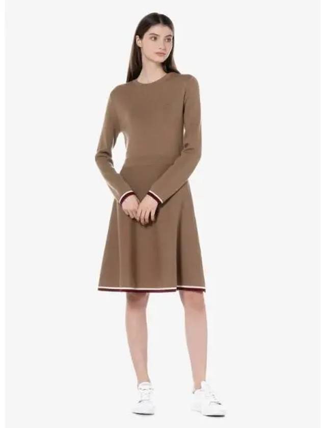 Women s fit and flare sweater dress EF887E 53N SIX Domestic product GQ2N23092792614 - LACOSTE - BALAAN 1