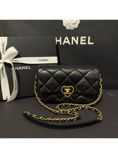 Heart CC Lambskin Turnlock Black Flap Bag Gold Plated - CHANEL - BALAAN 1