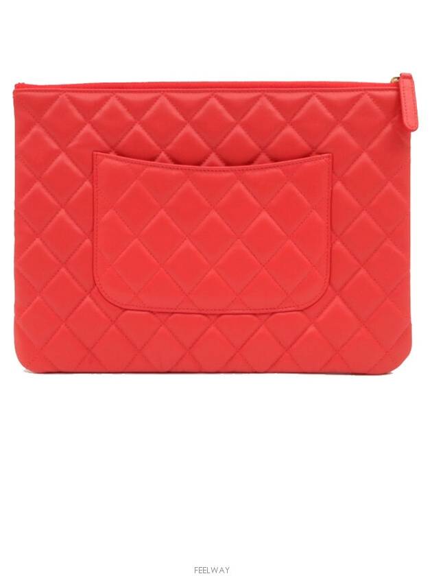 women clutch bag - CHANEL - BALAAN 2