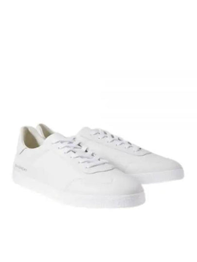 Logo Debossed Town Low Top Sneakers White - GIVENCHY - BALAAN 2