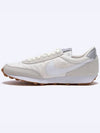 Daybreak Low Top Sneakers Ivory - NIKE - BALAAN 4