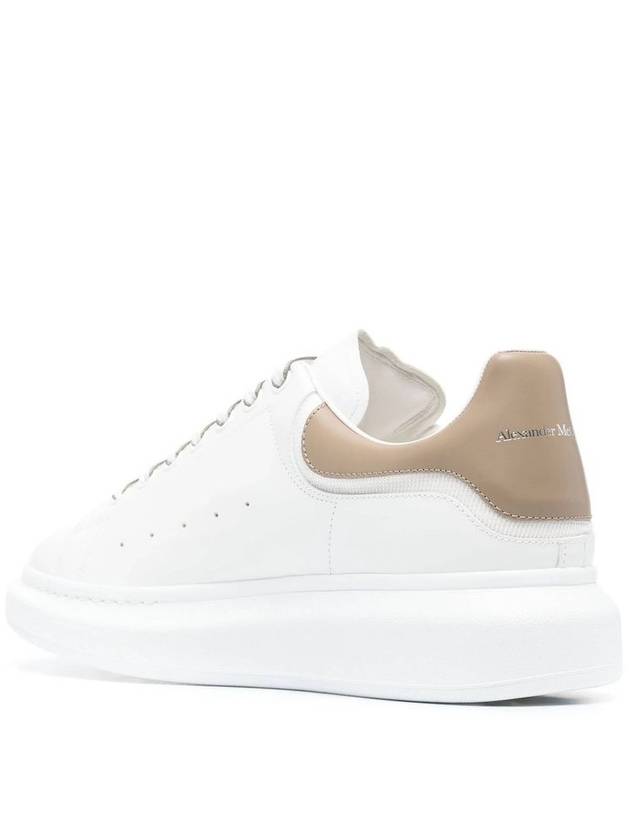 Oversized Low-Top Sneakers Mud White - ALEXANDER MCQUEEN - BALAAN 4