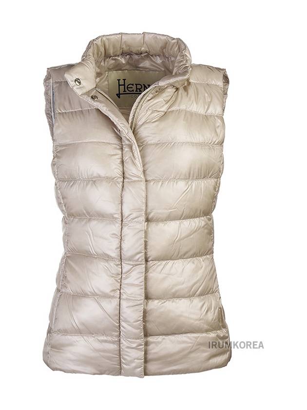 Giulia Slim Fit Down Padded Vest Chantilly - HERNO - BALAAN 2