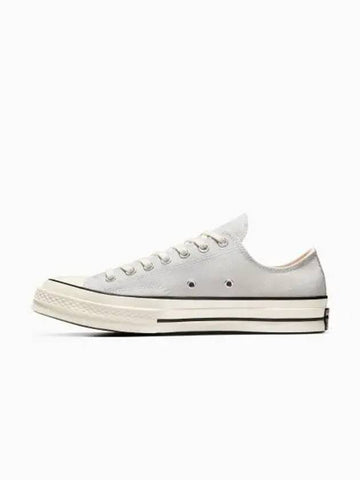 Chuck 70 Low Top Sneakers Fossilize - CONVERSE - BALAAN 1