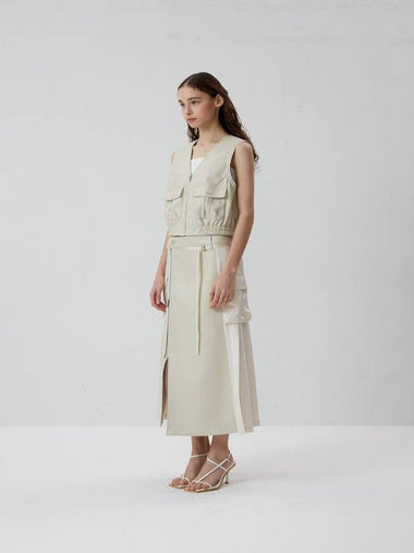 Vneck cargo vest CREAM - REAL ME ANOTHER ME - BALAAN 1