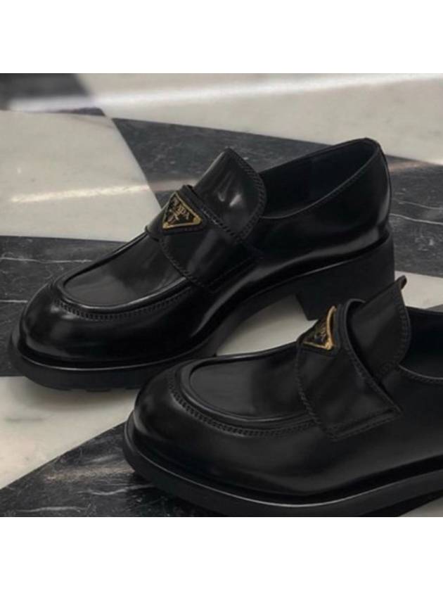 Triangle Logo Chocolate Brushed Leather Loafers Black - PRADA - BALAAN 6