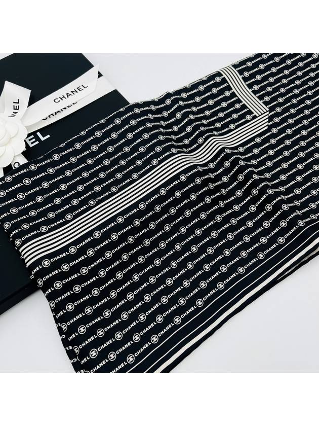 Silk scarf CC logo lettering square black - CHANEL - BALAAN 5