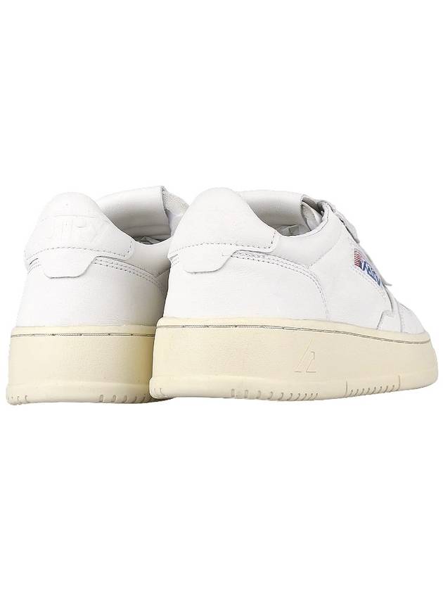 Medalist Logo Patch Low Top Sneakers White - AUTRY - BALAAN 6