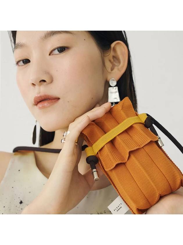 Nano Cross Bag Orange - PLEATSMAMA - BALAAN 3