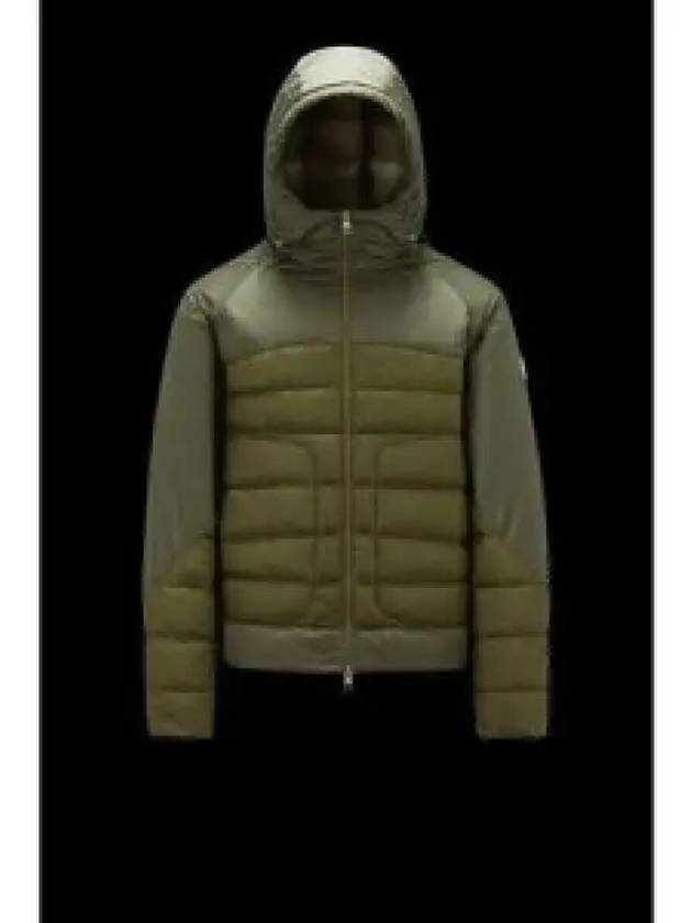 Arm Logo Patch Groas Hood Padding Khaki I20911A00071596VN817 1133920 - MONCLER - BALAAN 1