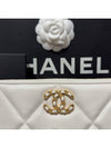 19 Nineteen White Clutch Medium Gold Metal - CHANEL - BALAAN 4