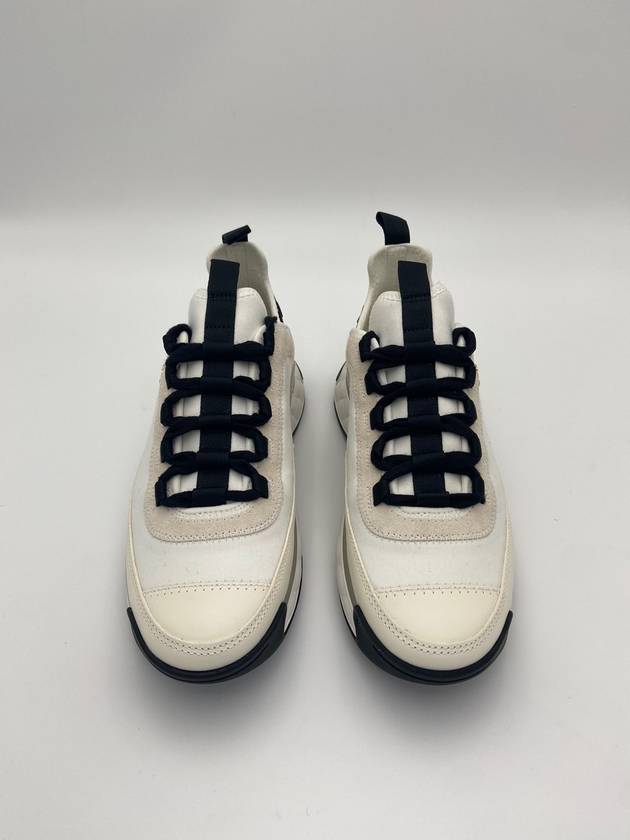 Mixed Fibers Velvet Calfskin Low Top Sneakers Ivory - CHANEL - BALAAN 4