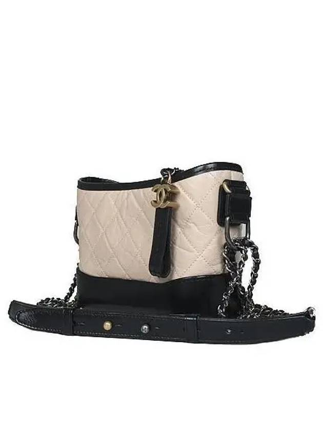 A91810Y61477 shoulder bag - CHANEL - BALAAN 2