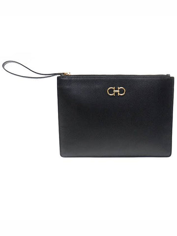 22 D781 Black hammered calfskin gold plated Gancini logo strap clutch - SALVATORE FERRAGAMO - BALAAN 1