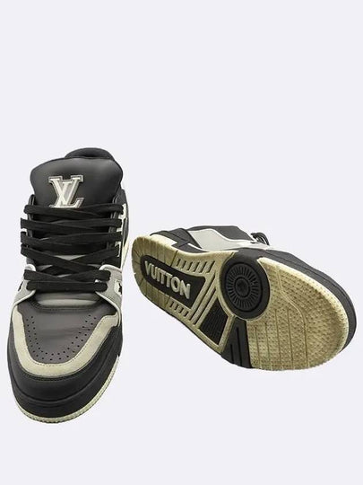 1AAHS2 Black Gray LV Trainer Sneakers 7 1 2 - LOUIS VUITTON - BALAAN 2