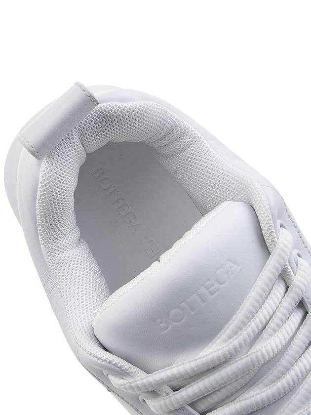 Pillow Leather Low Top Sneakers White - BOTTEGA VENETA - BALAAN 8