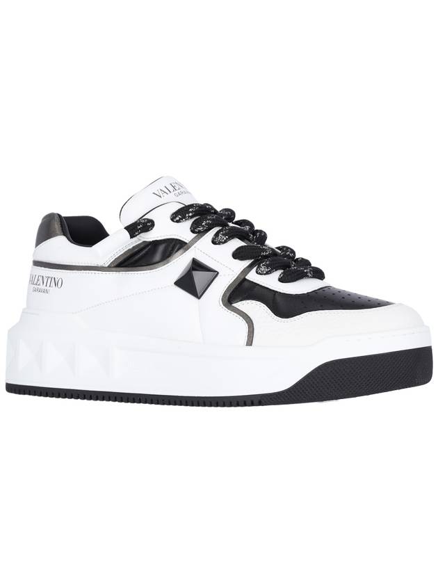 Valentino Garavani Sneakers White - VALENTINO - BALAAN 2